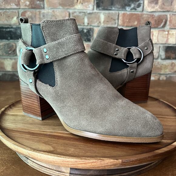Marc Fisher View Suede Harness Pointed Toe Block Heel Booties Shoes Size 9 - Picture 12 of 16